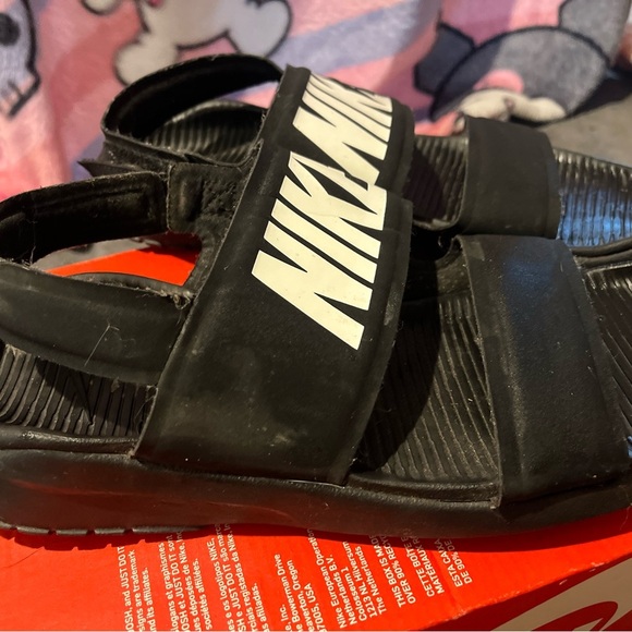 Nike Black Slide Sandals with Logo - Picture 5 of 5